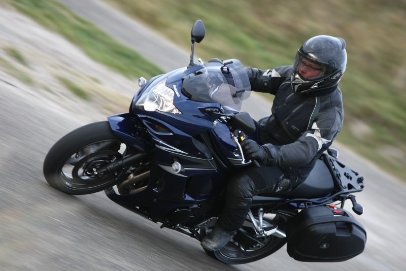 Сузуки GSX 1250
