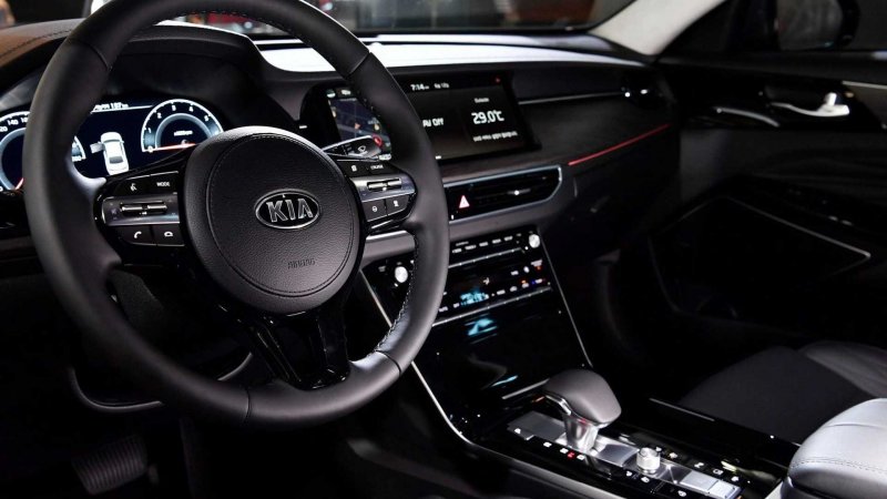 Kia k7 2019 салон