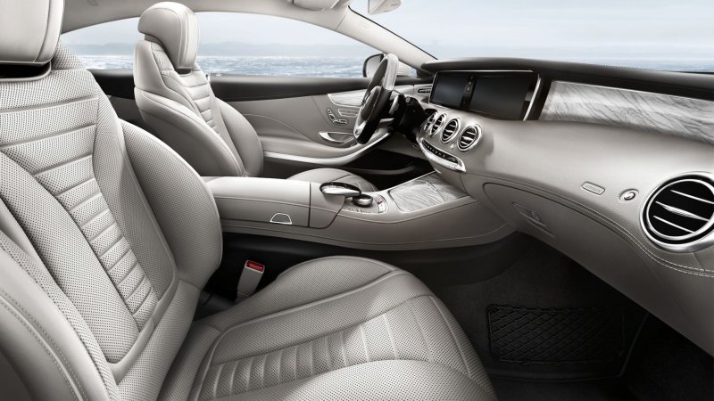 Mercedes Benz s 223 салон