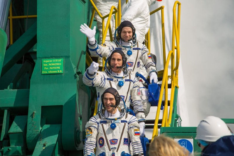 С пилотируемым кораблем «Союз МС-16»
