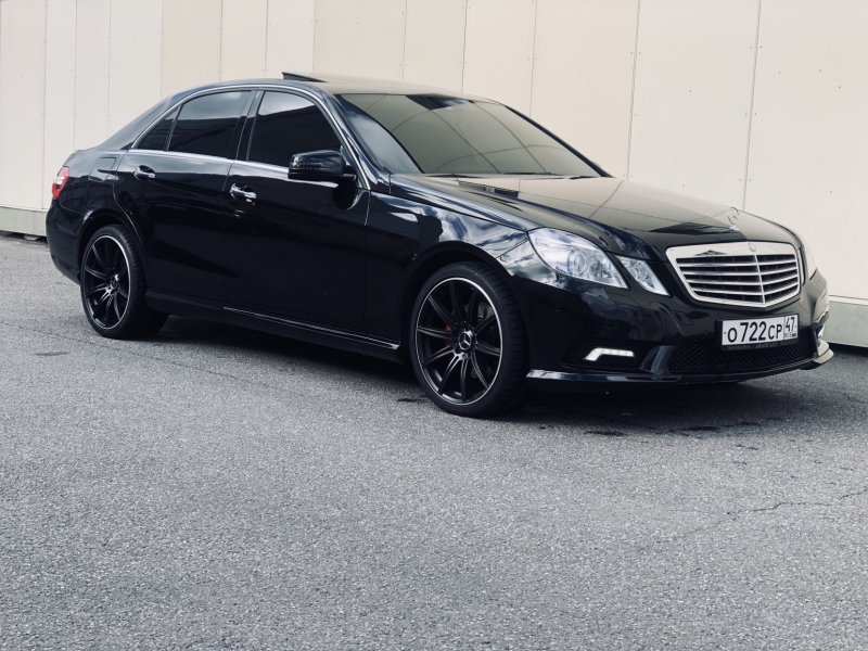 Mercedes Benz w212r