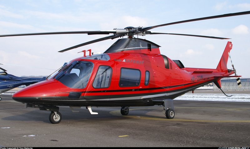 AGUSTAWESTLAND aw109 Versace Interior