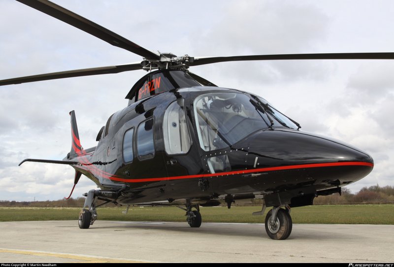 Вертолет Agusta aw109sp салон