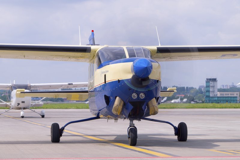 АН-28 грузовой
