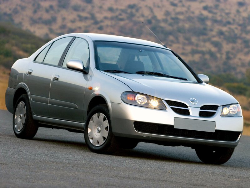 Nissan Almera n16 седан