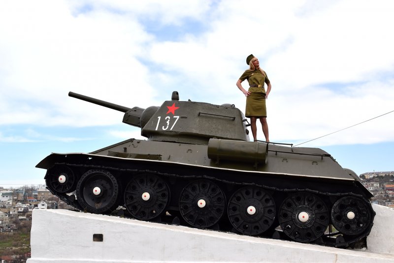 Севастополь танк т-34 на красной Горке