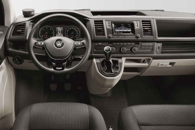 Volkswagen Multivan t5 салон