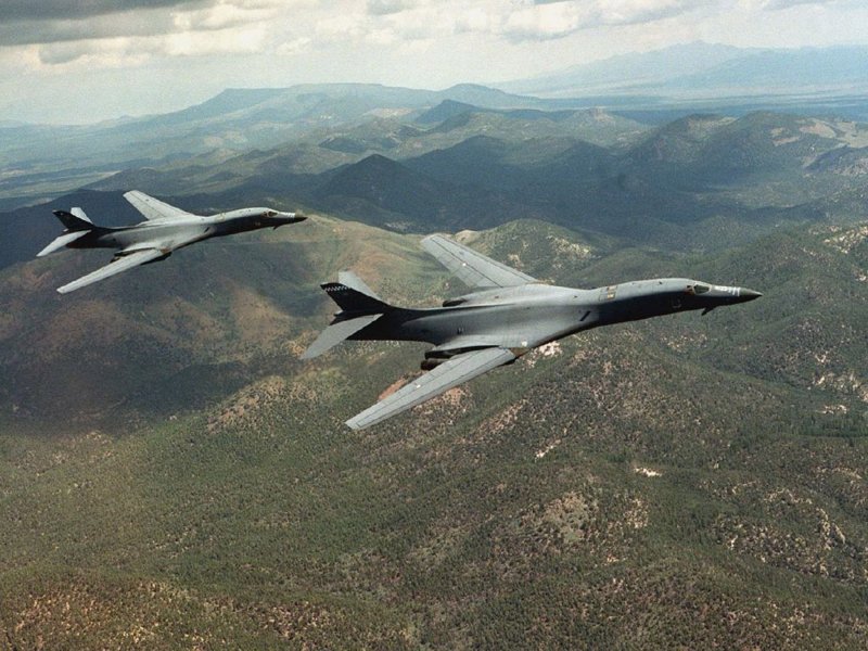 B-1 "Лансер"
