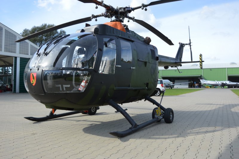 MBB bo-105 черный