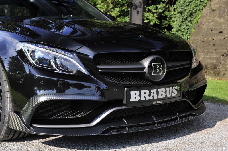 Мерседес c63 AMG Brabus