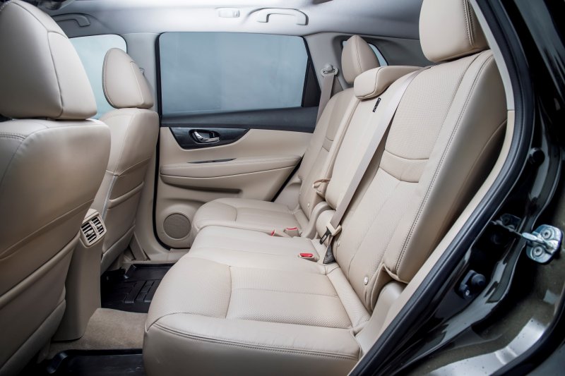 Nissan x-Trail 2 поколение салон