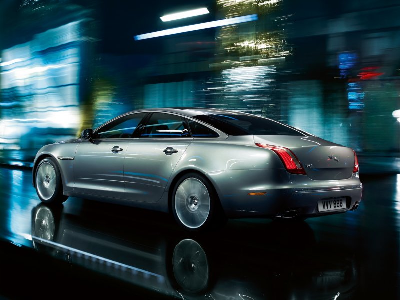 Ягуар XJ 5 поколения