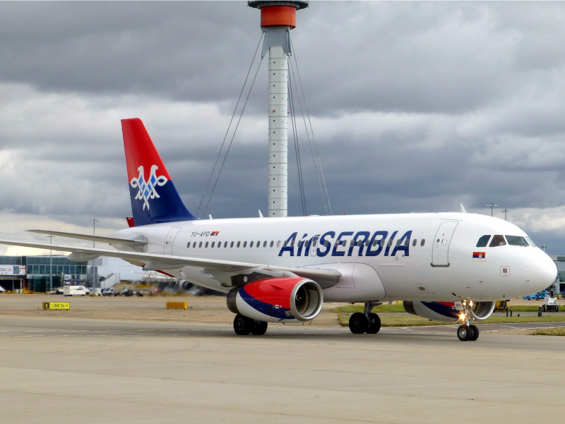 Embraer 195 Montenegro Airlines