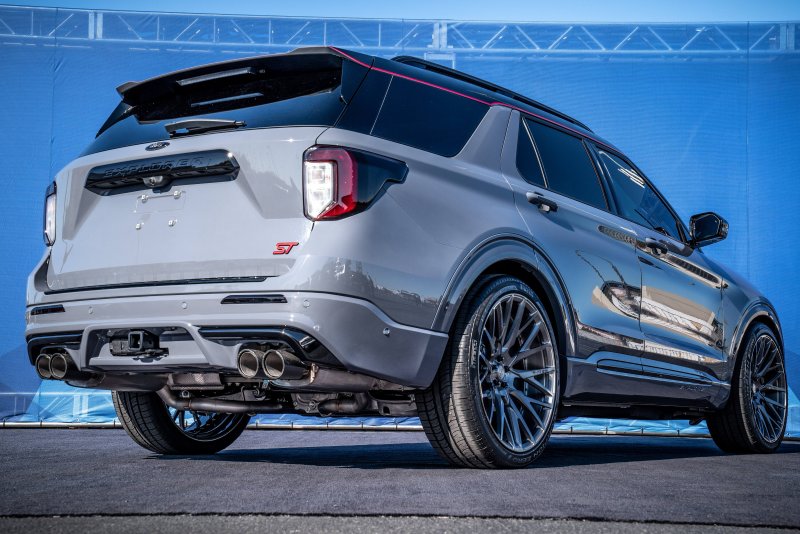 Ford Explorer St 5