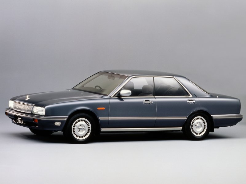 Nissan Gloria cima