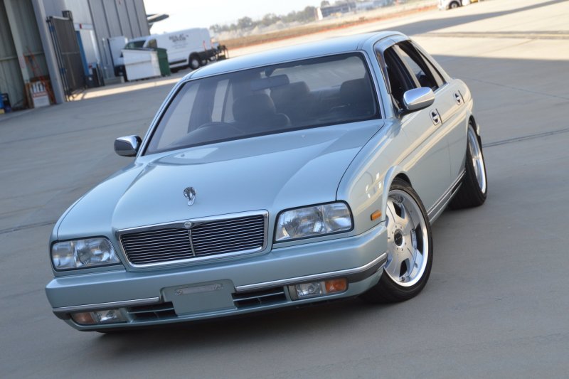 Nissan cima 1993