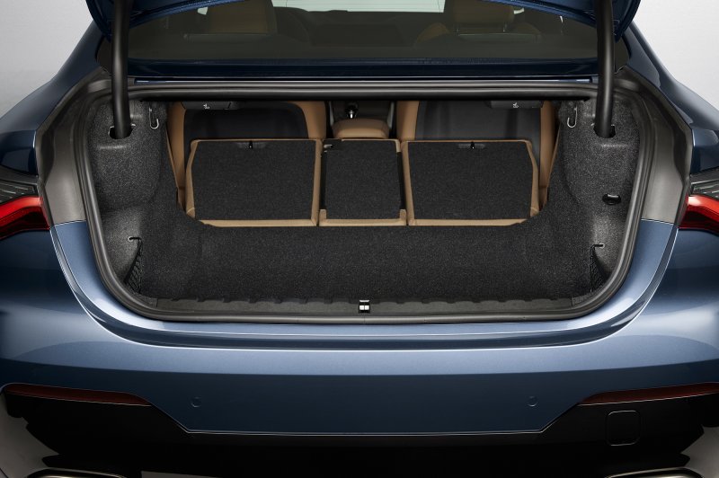 BMW 4 2021 Coupe багажник