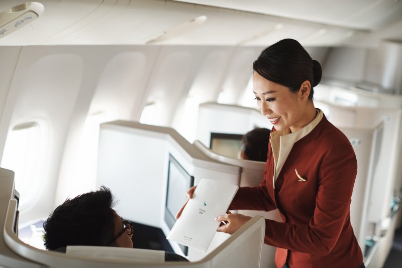 Форма стюардесс Vietjet