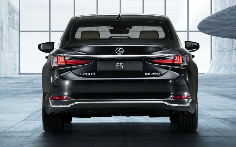 Lexus es 250 2018