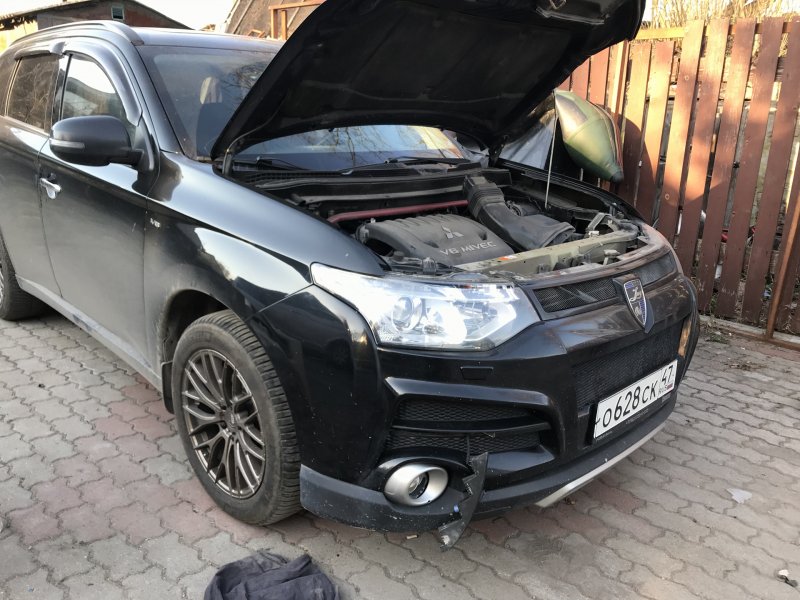 Mitsubishi Outlander 3 v6