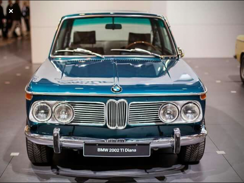BMW 2002 Diana