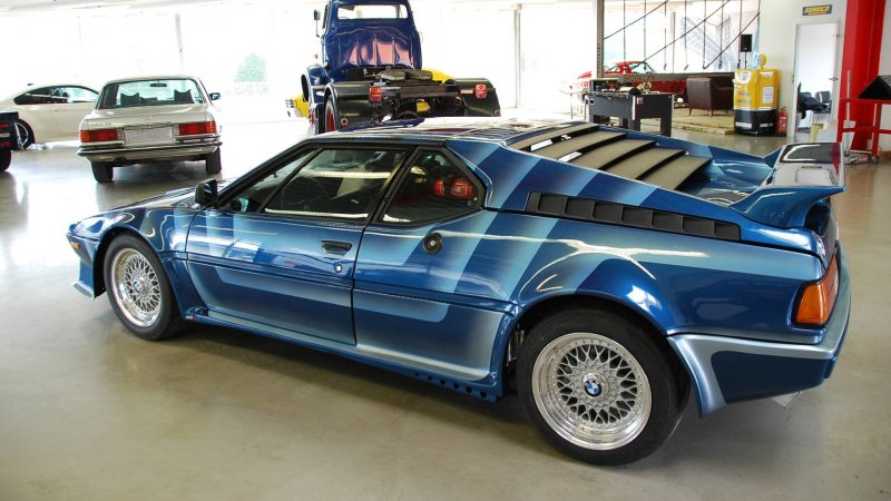 BMW 76
