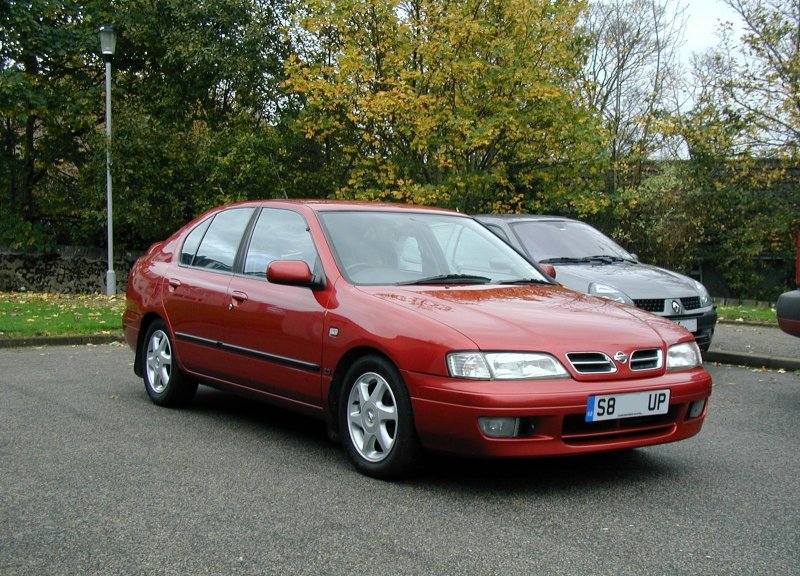 Nissan primera 1999 хэтчбек