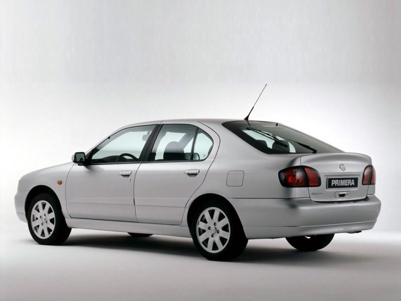 Nissan primera II (p11)