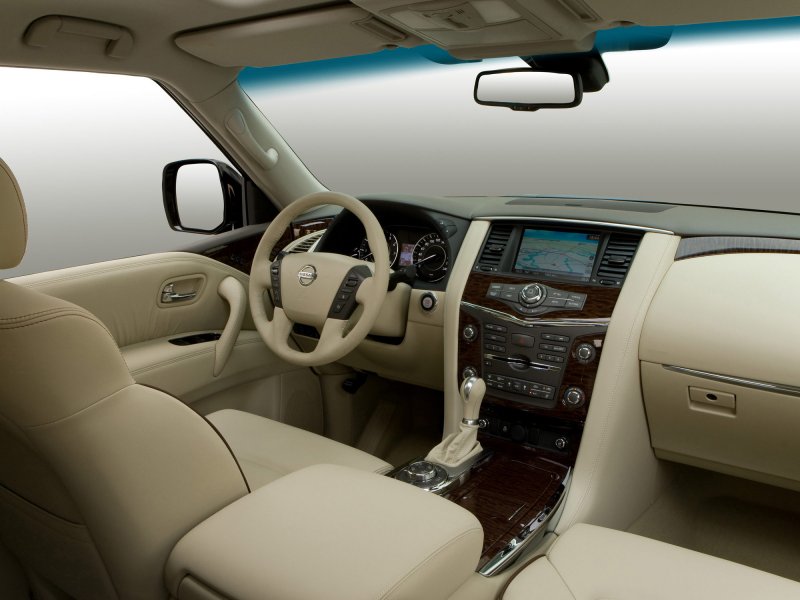 Nissan Patrol y62 салон