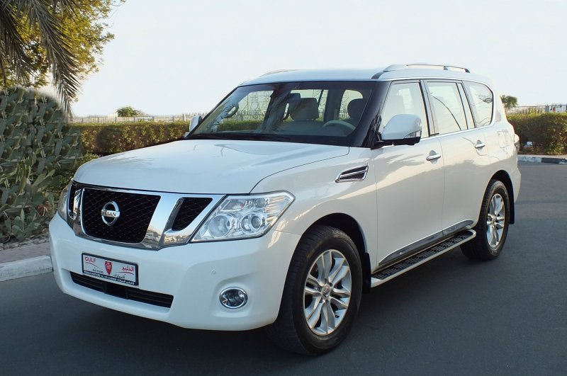 Nissan Patrol y62 2010