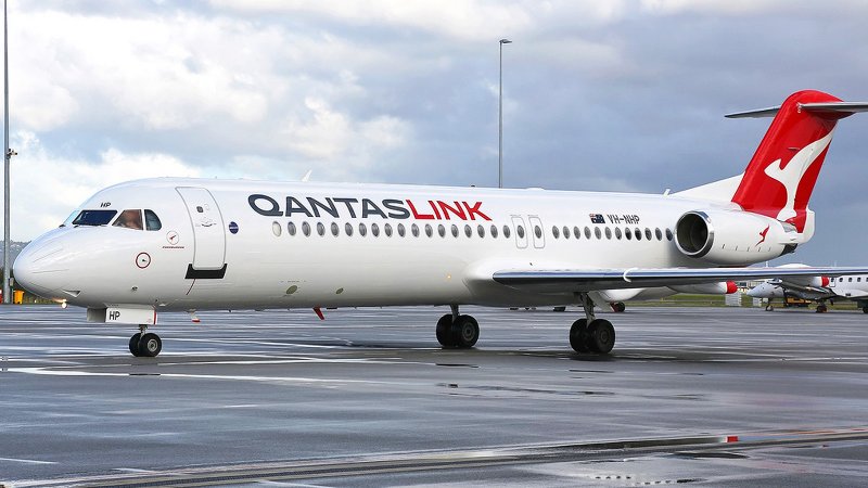Fokker 100 авиакомпании bek Air