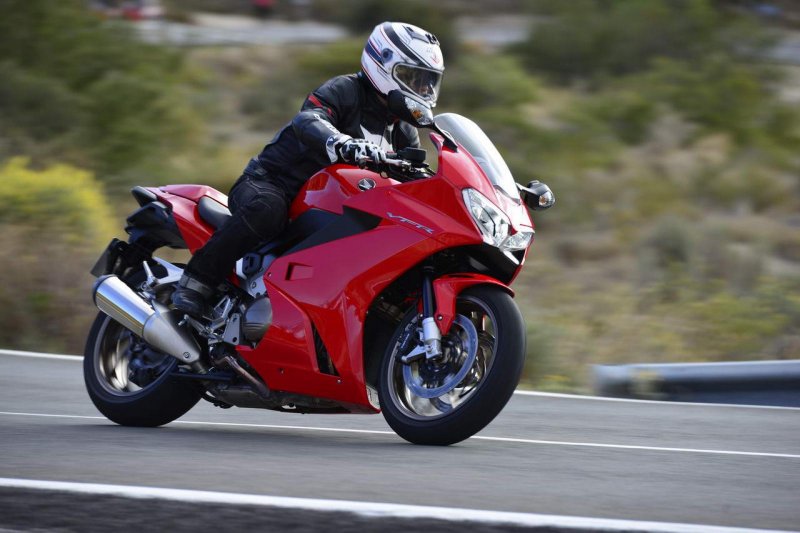 Honda vfr800f