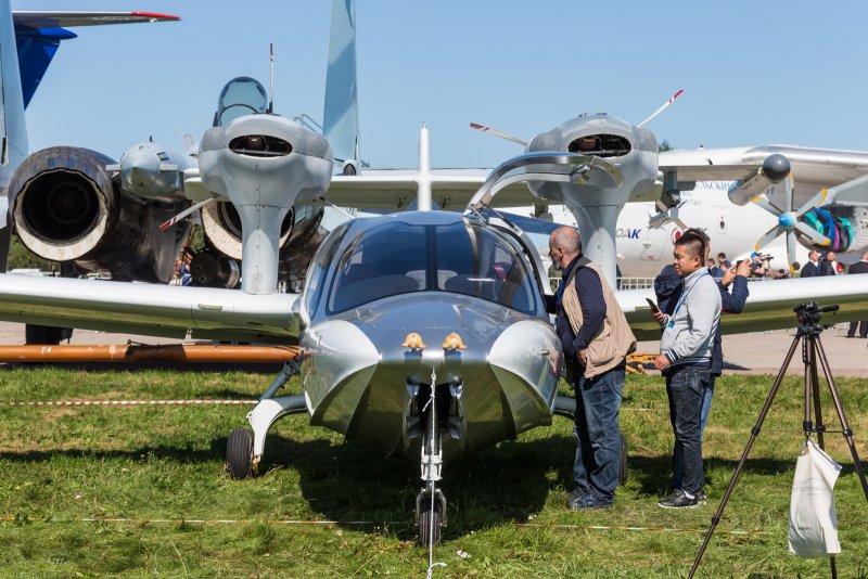 Тр-410 самолет