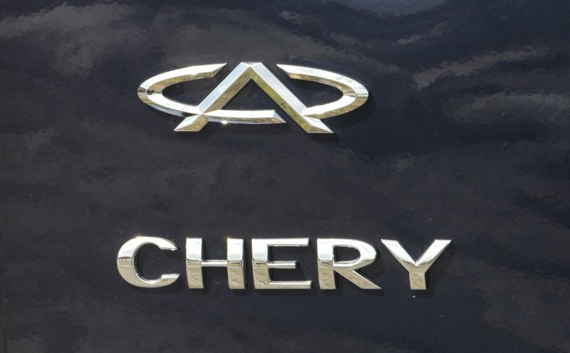 Знак Chery