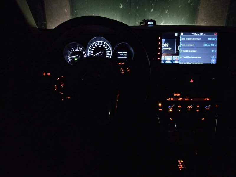 Мазда cx5 салон ночью