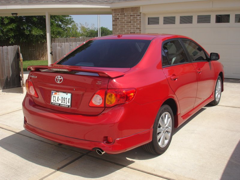 Toyota Corolla 2011 года цвет асфальта