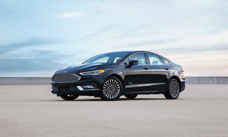 Ford Fusion 2018 седан