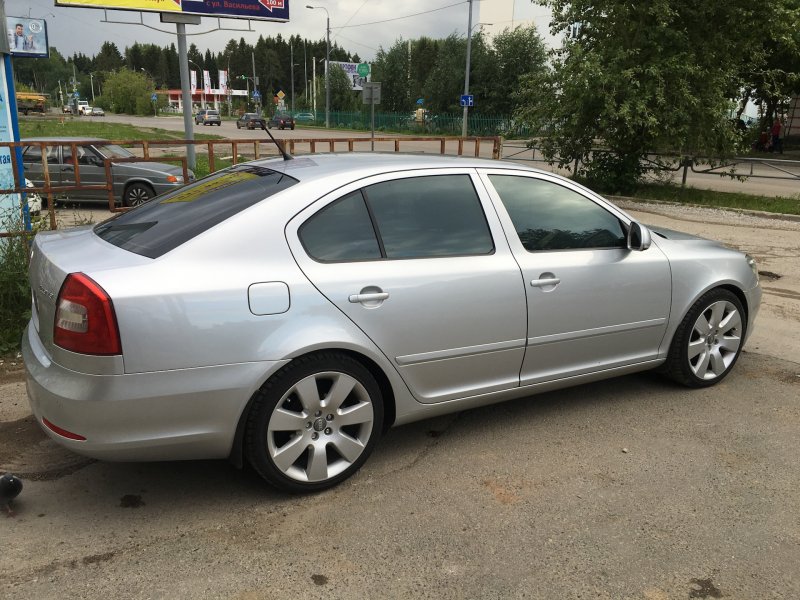 Шкода Октавия а5 r18