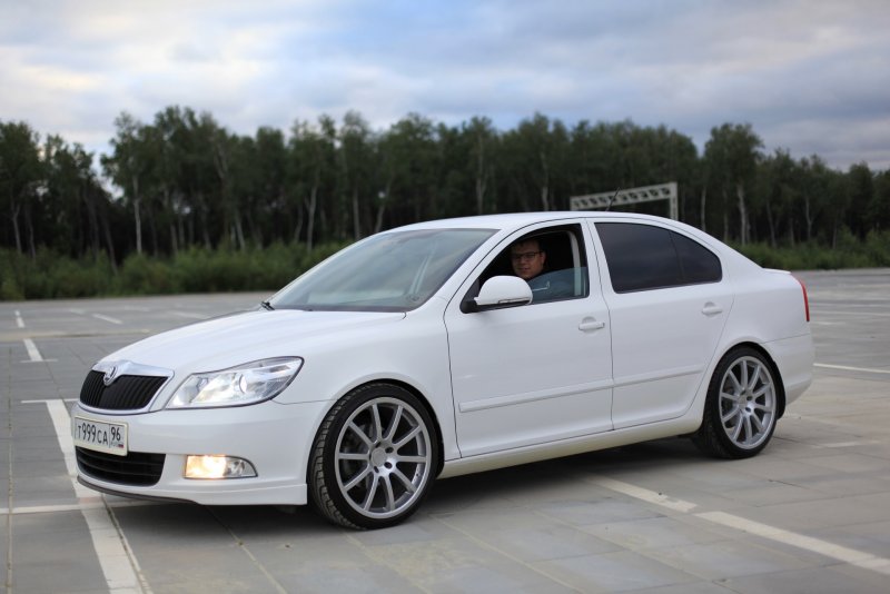 Октавия а5 r17