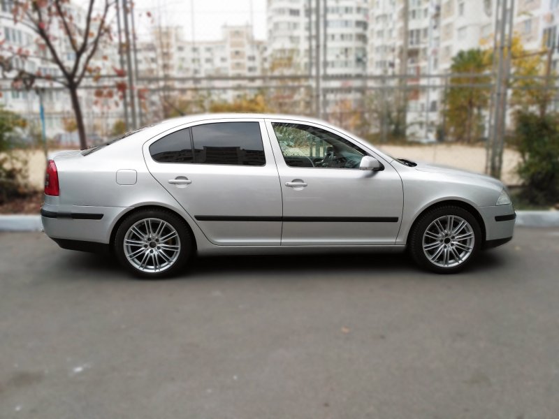 Диски на Шкода Октавия а5 r17