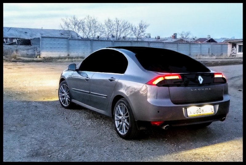Renault Laguna 2002 салон