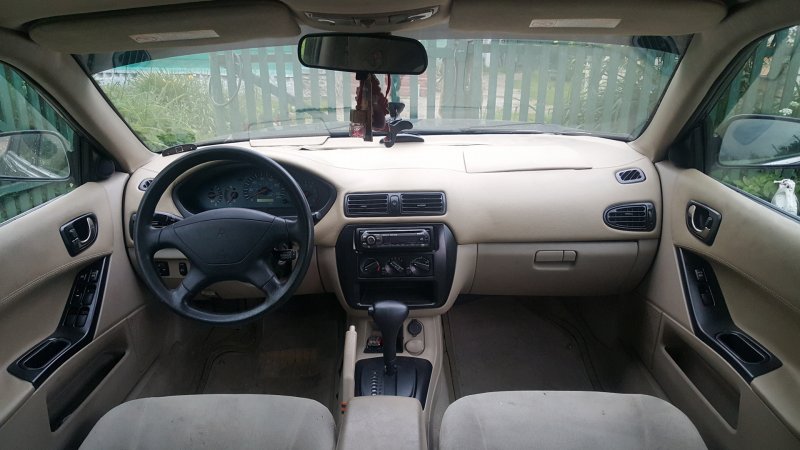 Mitsubishi Galant 2003 салон
