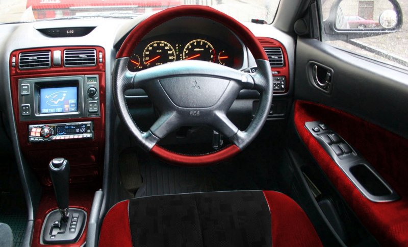 Mitsubishi Galant 8 VR-4 салон
