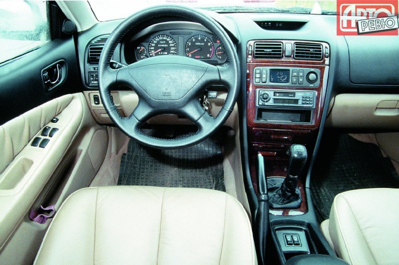 Mitsubishi Galant VII 1996 салон