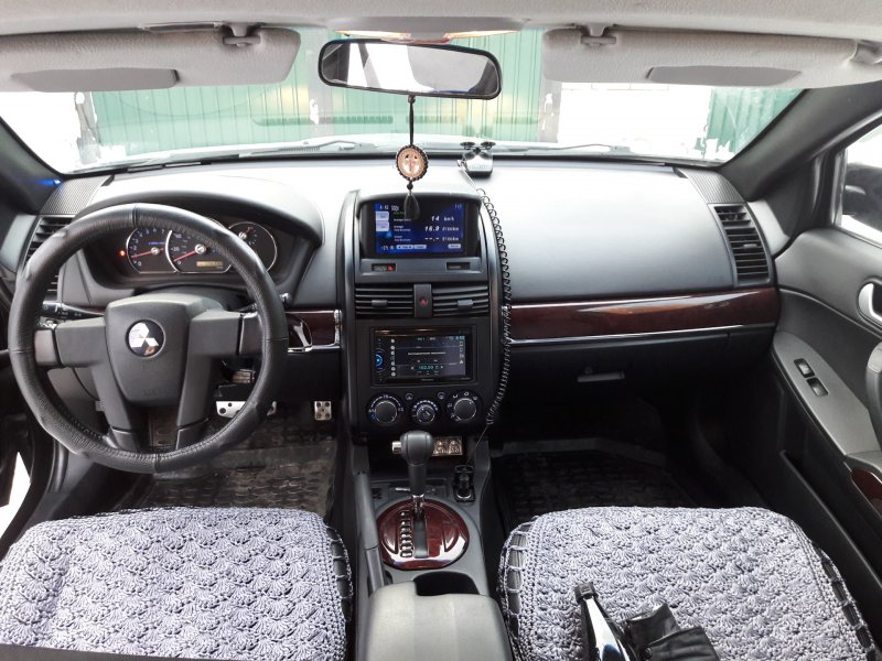 Mitsubishi Galant 2006 салон