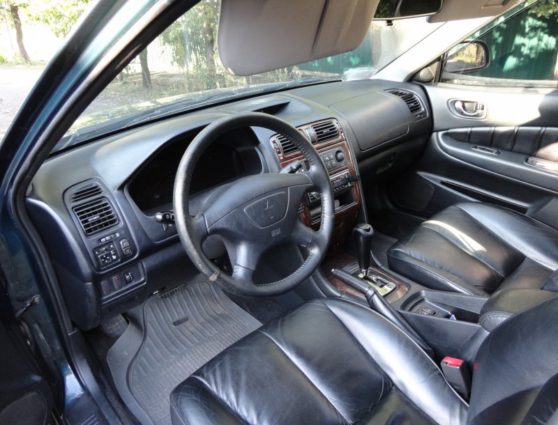 Mitsubishi Galant 8 2.5