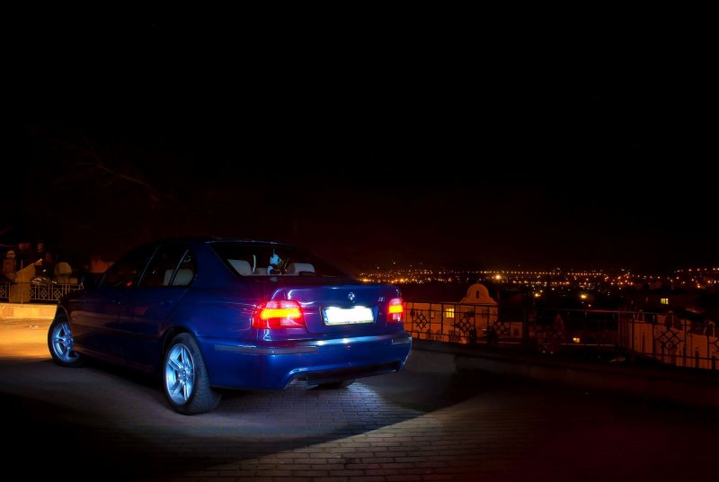 E39 в темноте