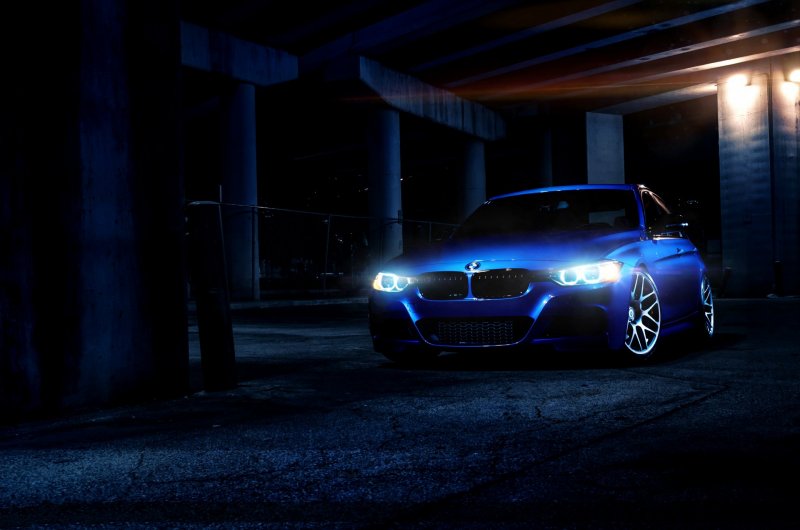 BMW m5 f30 неон