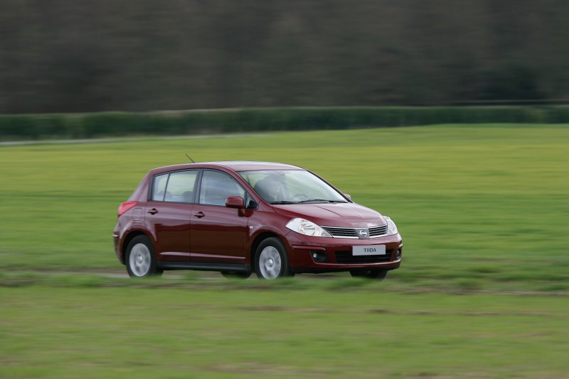 Nissan Tiida 2010