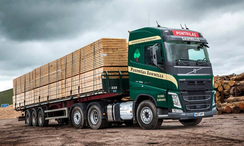Volvo fh16 с самосвальным полуприцепом